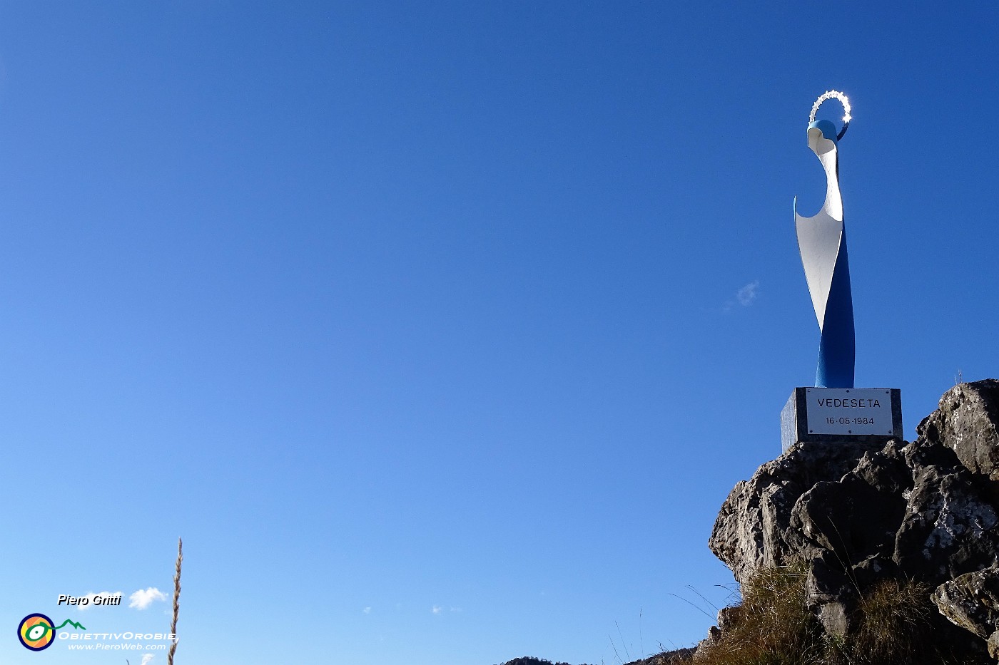 31 Alla Madonna delle Cime in vetta al Corno Zuccone (1458 m).JPG